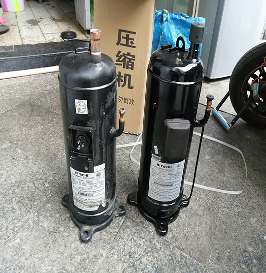 壤塘中央空调压缩机的更换维修